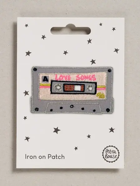 PETRA BOASE Aufnäher / Iron on patch – Tape LOVE SONGS