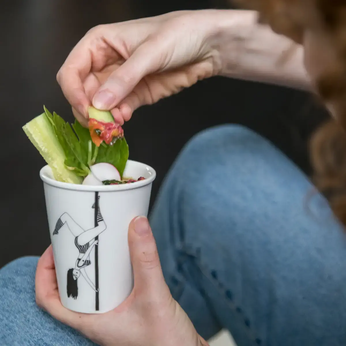 HELEN B Porzellanbecher POLEDANCE
