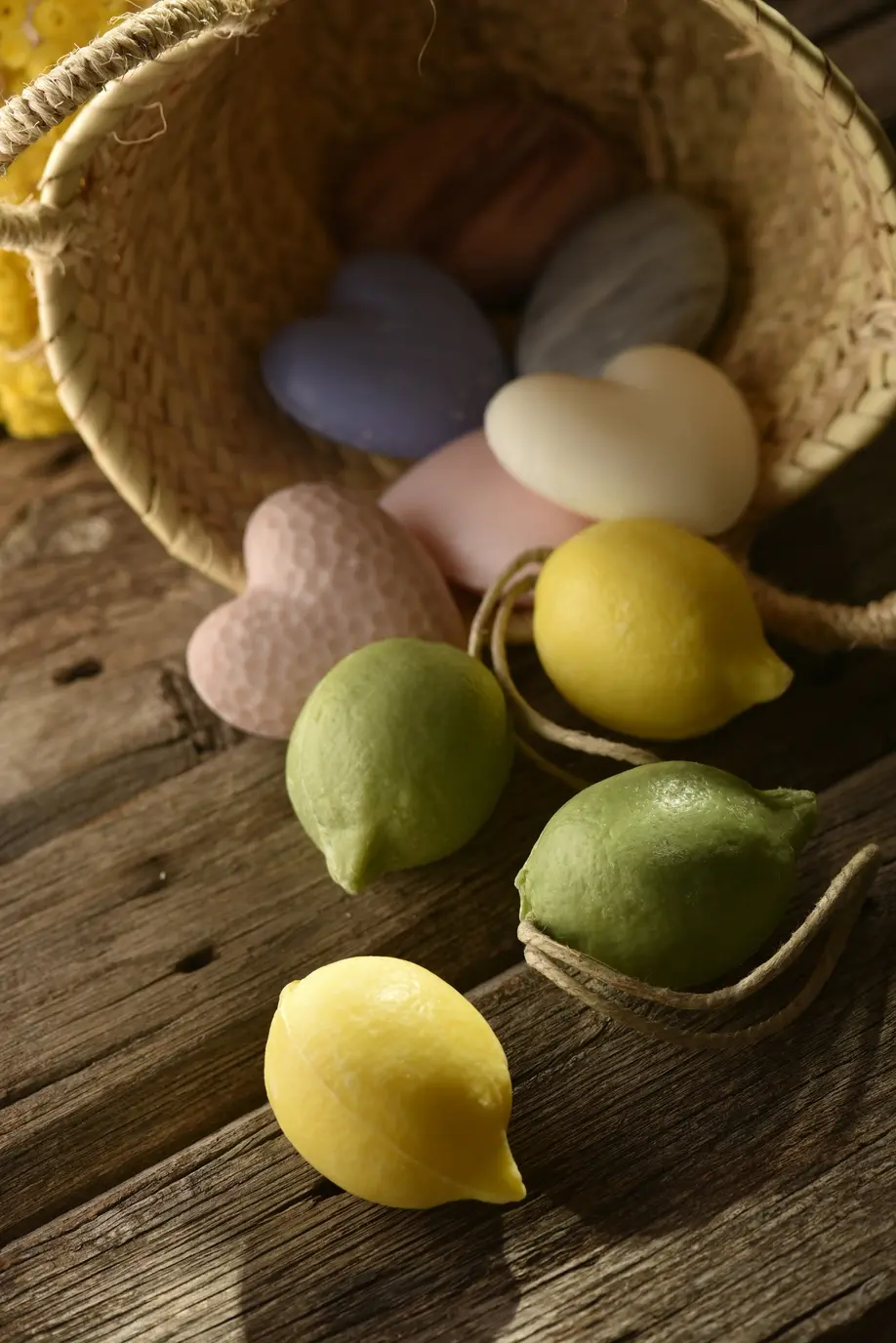 MAITRE SAVONITO Seife Limette mit Baumwollschnur