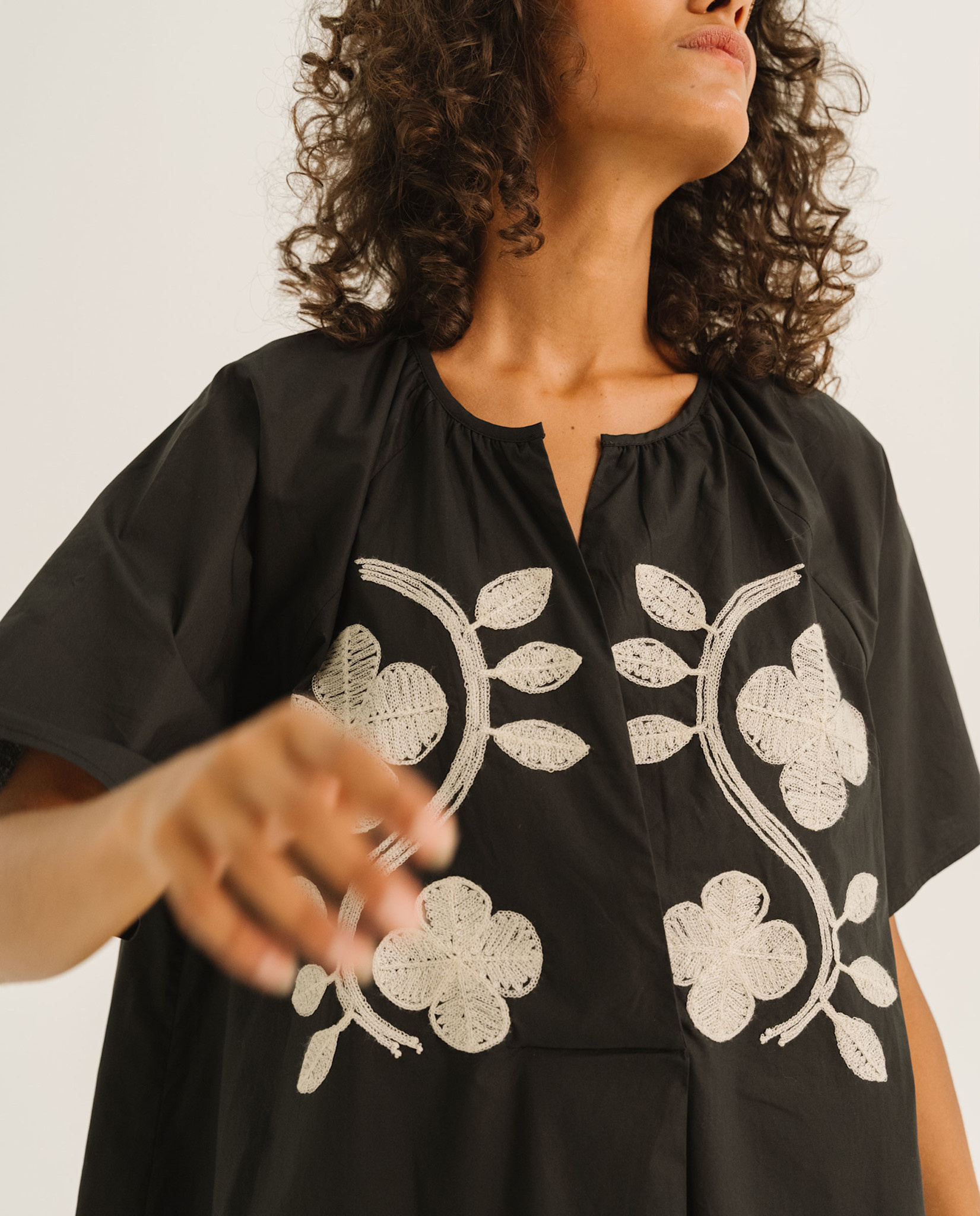 TINSELS Robe EPICE. NOIR