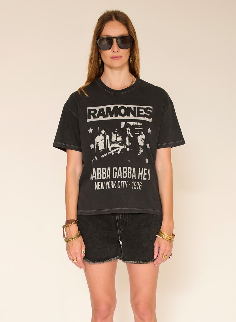 MKT STUDIO T-Shirt– RAMONES