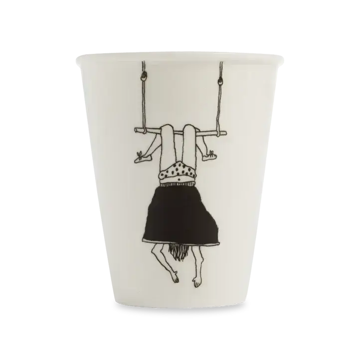 HELEN B Porzellanbecher TRAPEZE GIRL