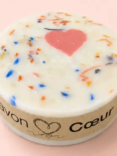 SAVONNERIE DE LA BUÈGES Savon Cœur / Handgemachte Seife HERZ – 100g