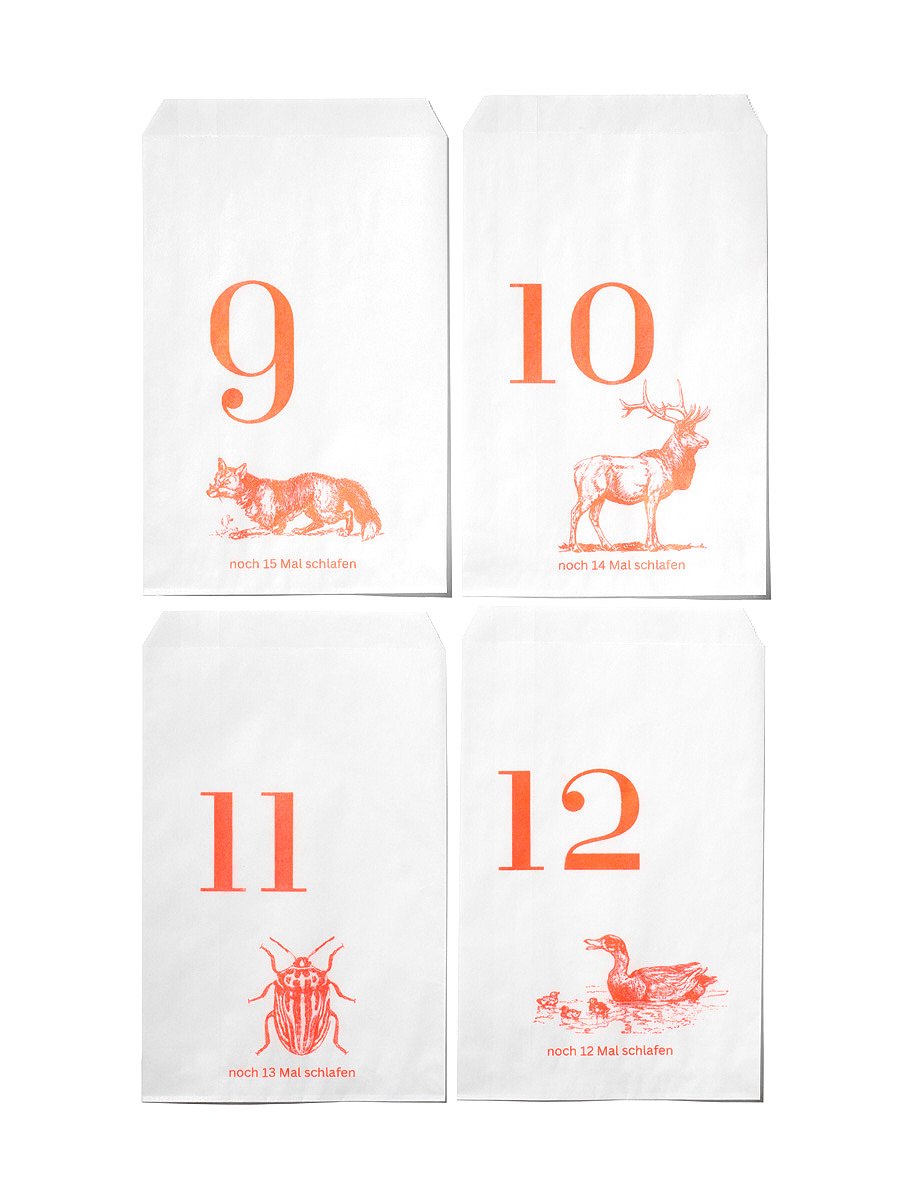 NOUVEL ÉTÉ 24 Adventstüten Risoprint Rot