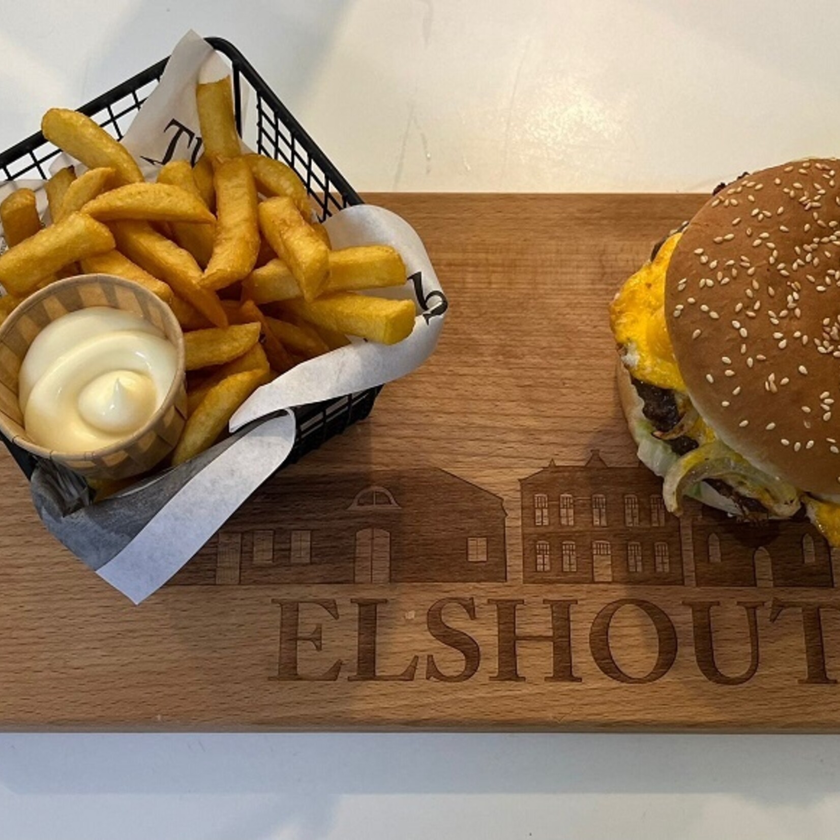 Bij Lien borrelplank beukenhout skyline Elshout