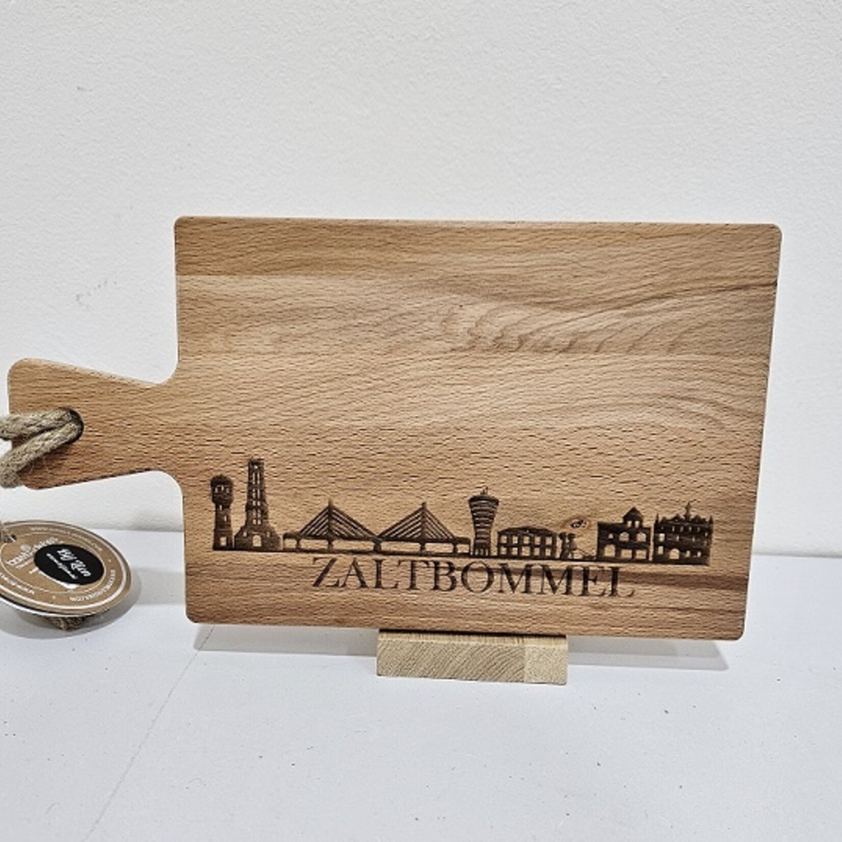 Bij Lien borrelplank beukenhout skyline Zaltbommel