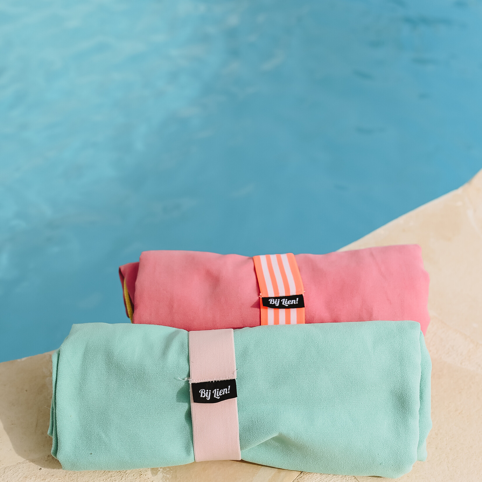 Bij Lien beach towel strap - Roze