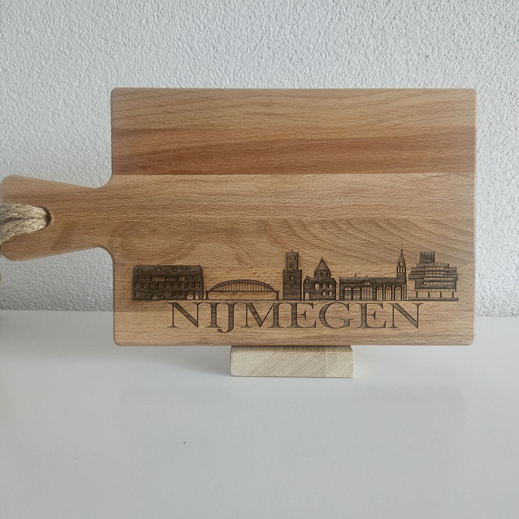 Bij Lien borrelplank beukenhout skyline Nijmegen