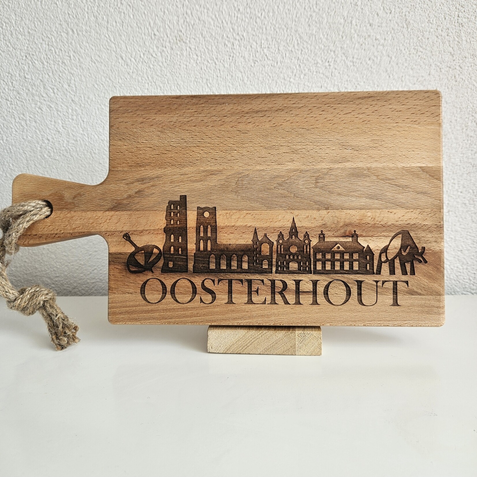 Bij Lien borrelplank beukenhout skyline Oosterhout