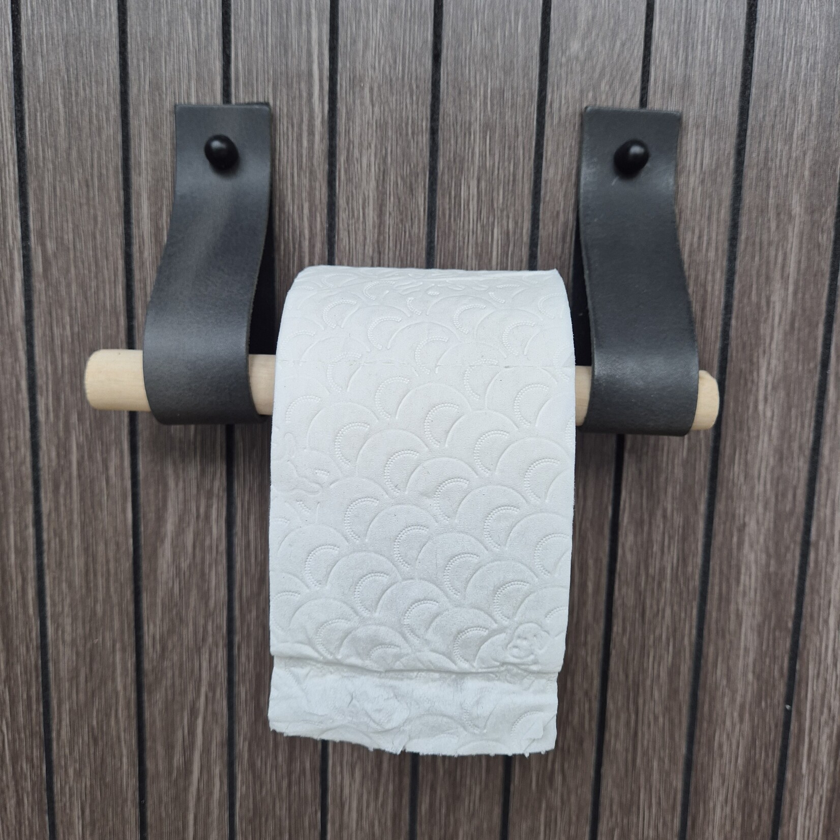 Bij Lien Leren toiletrol houder antraciet 4cm breed en 30cm lang