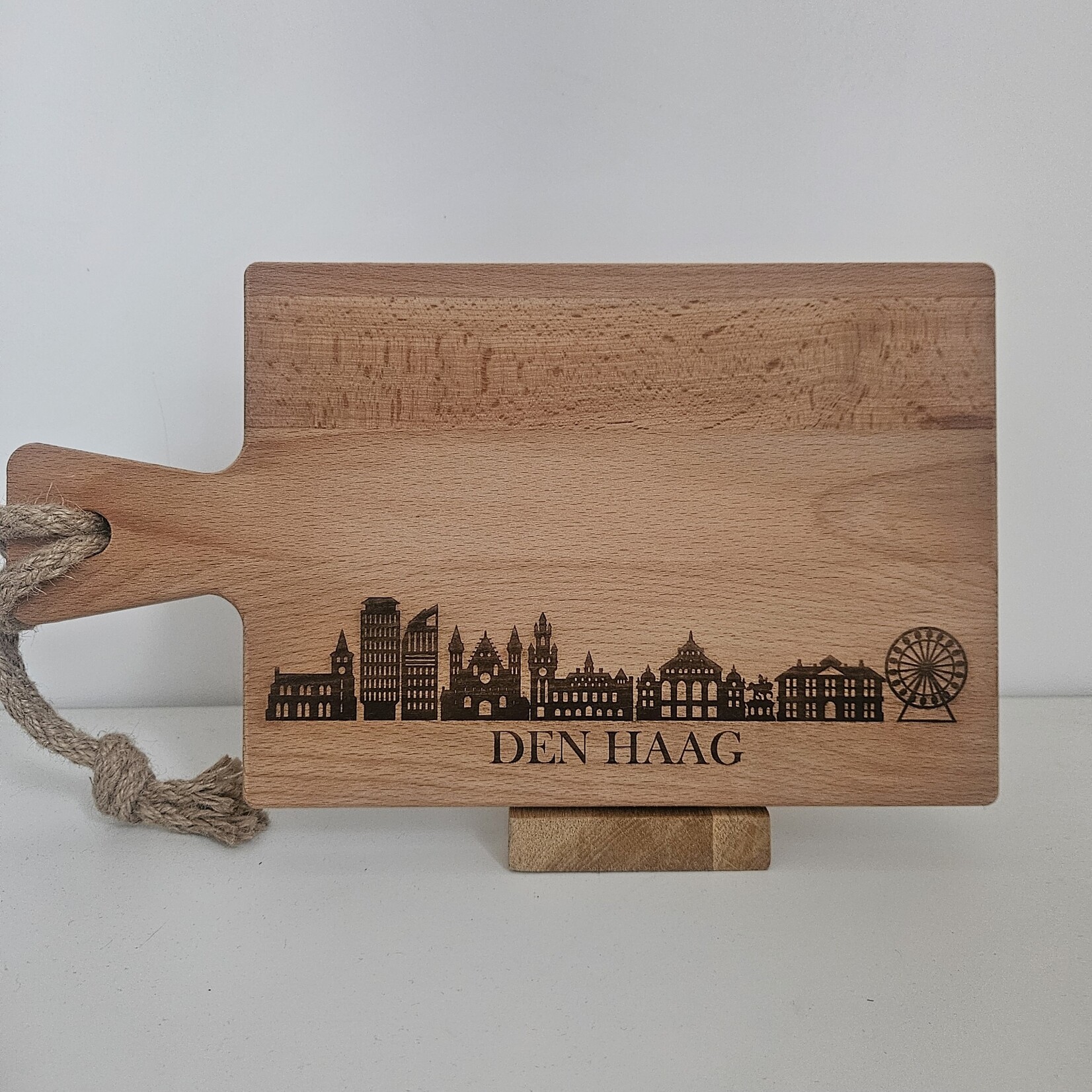 Bij Lien borrelplank beukenhout skyline Den Haag