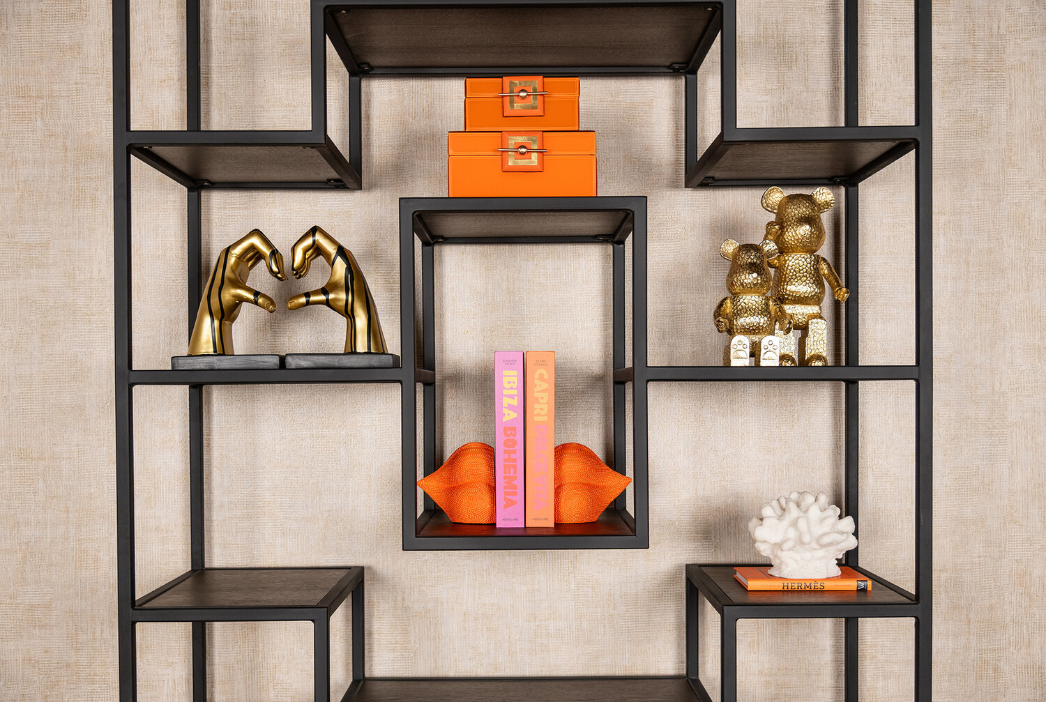 Richmond Interiors Boekenstandaard Lips oranje