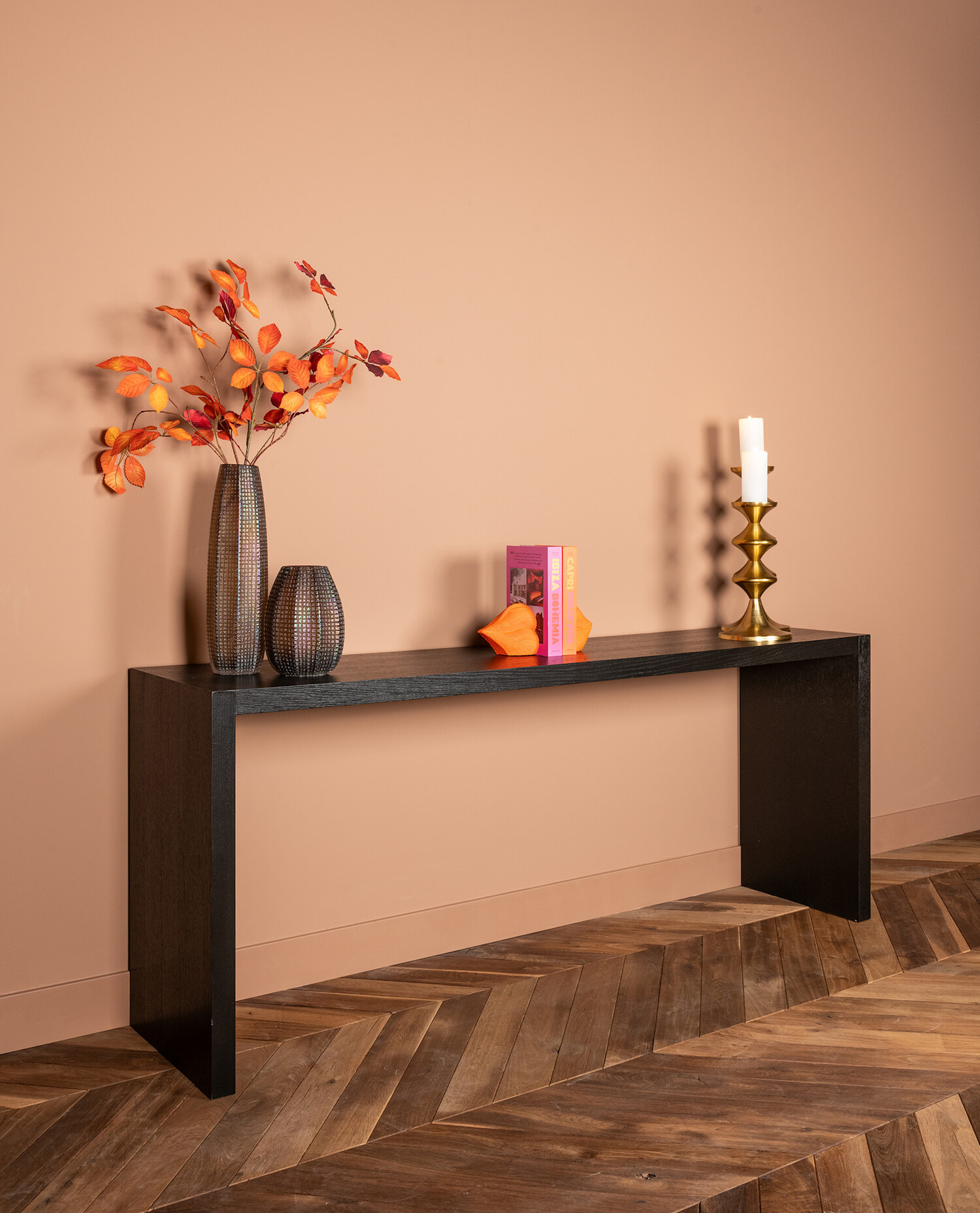 Richmond Interiors Boekenstandaard Lips oranje