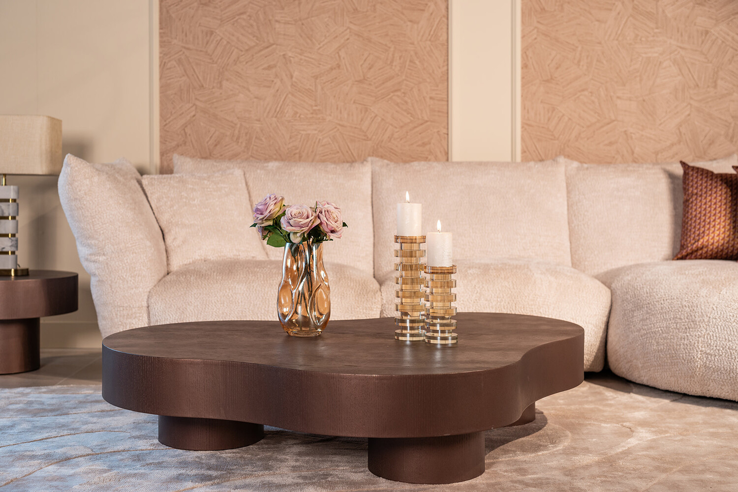 Richmond Interiors Bank Loyd lovely cream