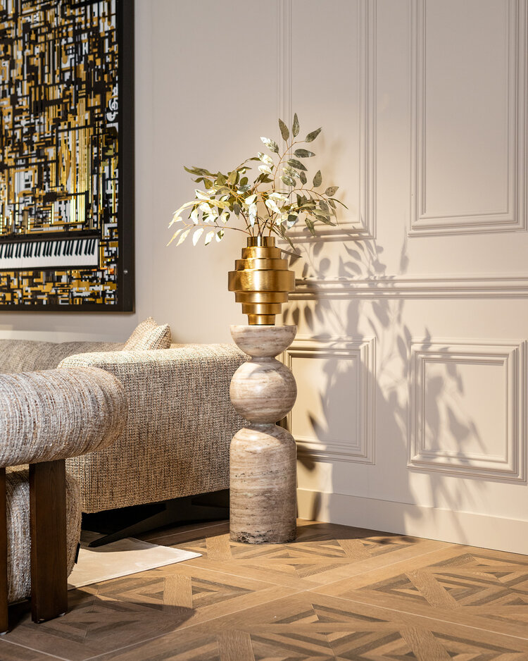 Richmond Interiors Pilaar Lewis