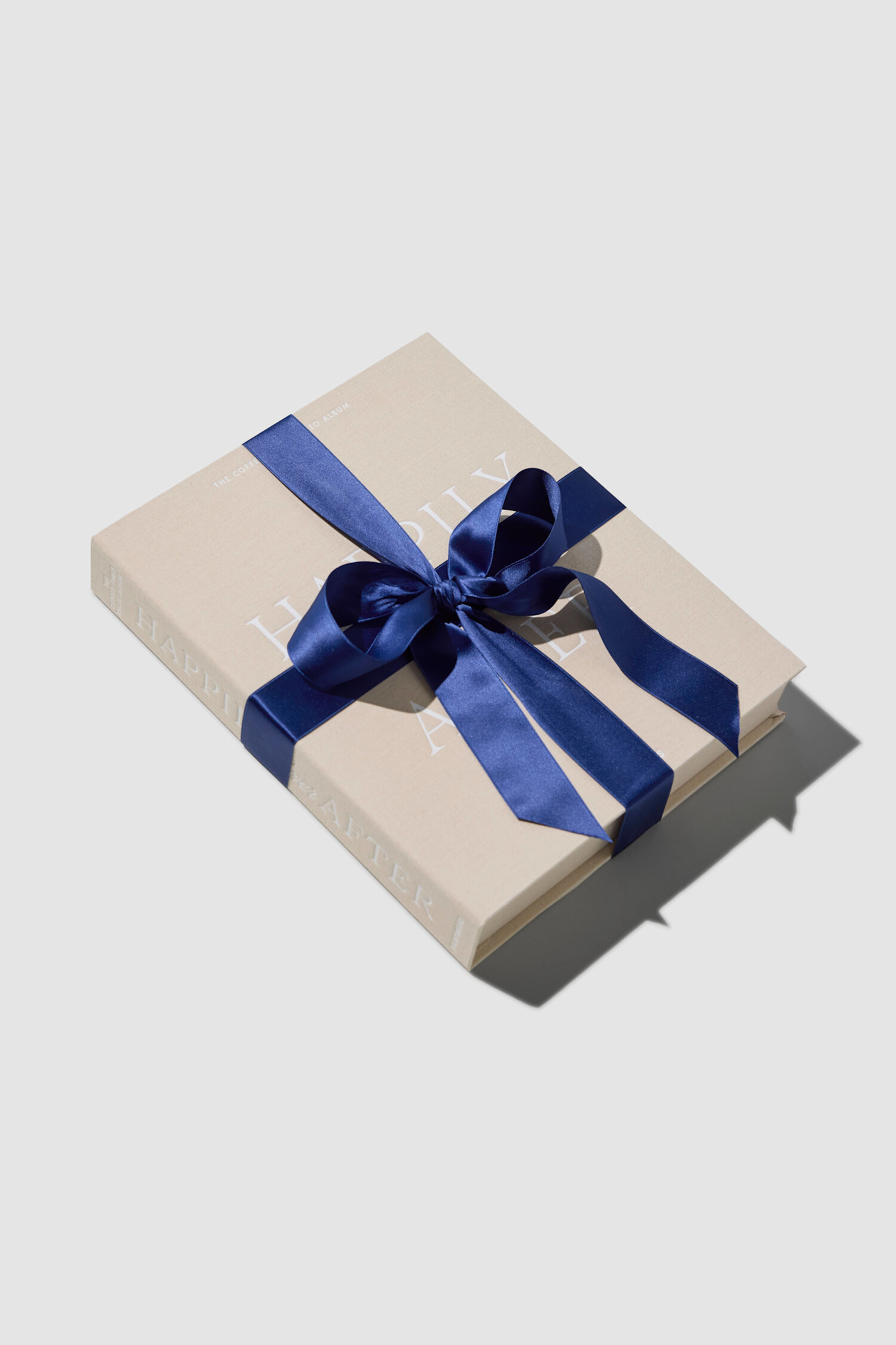 Koffietafelboek Happily ever after - Beige