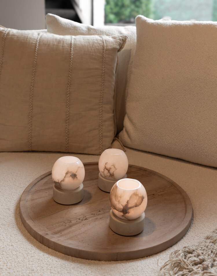 RAF Deluxe Windlicht Olessa Alabaster zandsteen voet - medium