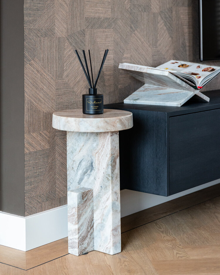 Richmond Interiors Boekenstandaard Belicia pink
