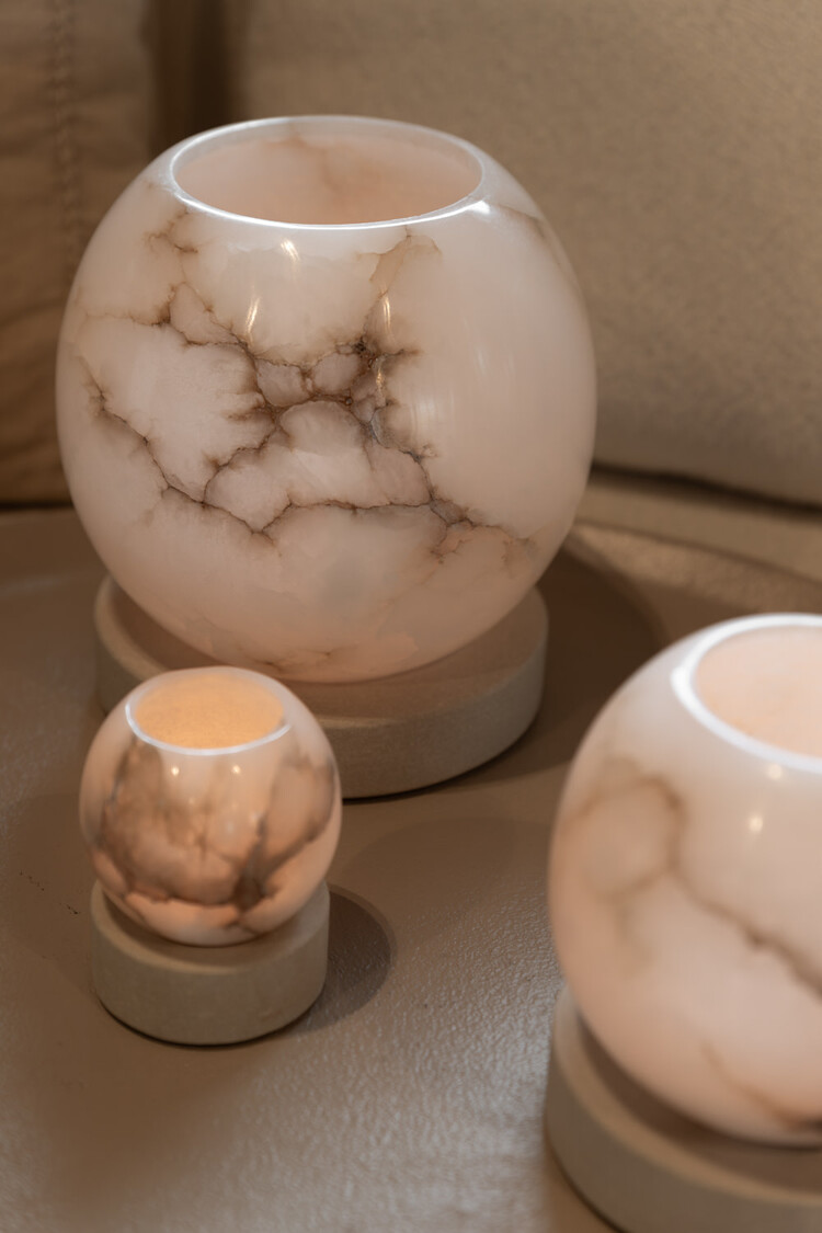 RAF Deluxe Windlicht Olessa Alabaster zandsteen voet - large