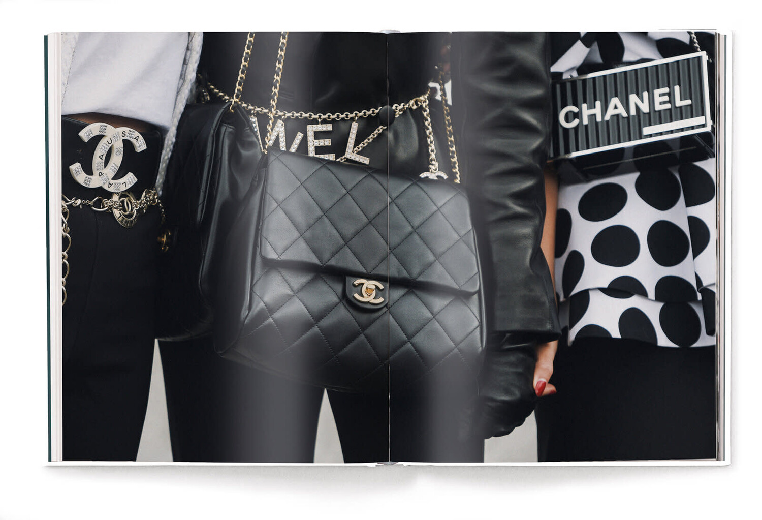 Koffietafelboek The Ultimate Guide to Chanel Bags