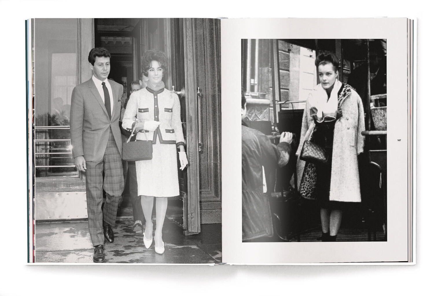 Koffietafelboek The Ultimate Guide to Chanel Bags