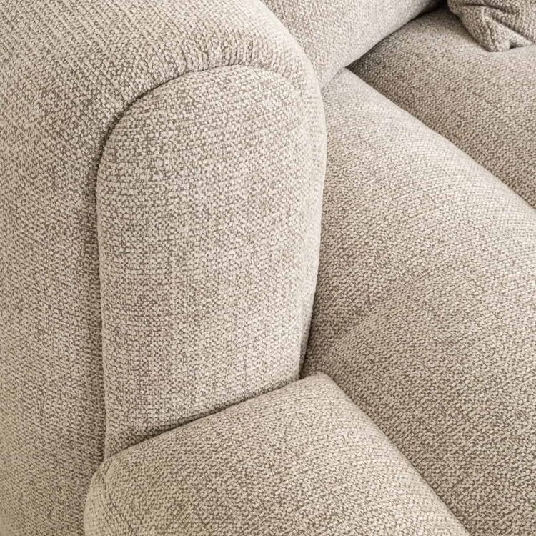 Richmond Interiors Bank Novaro natural fancy lounge links