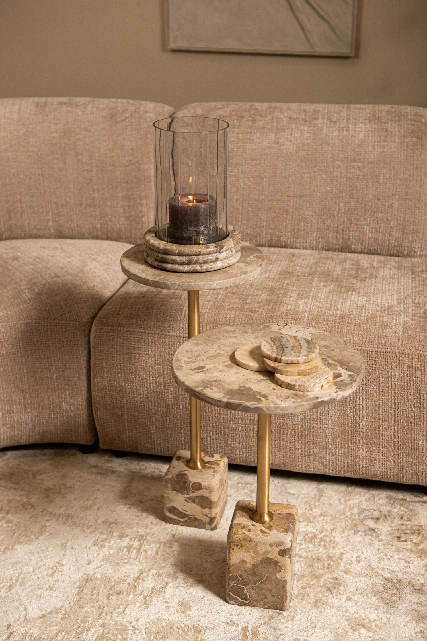 PTMD Collection Ebe Beige Marble bijzettafel marmer rond blad Hoog