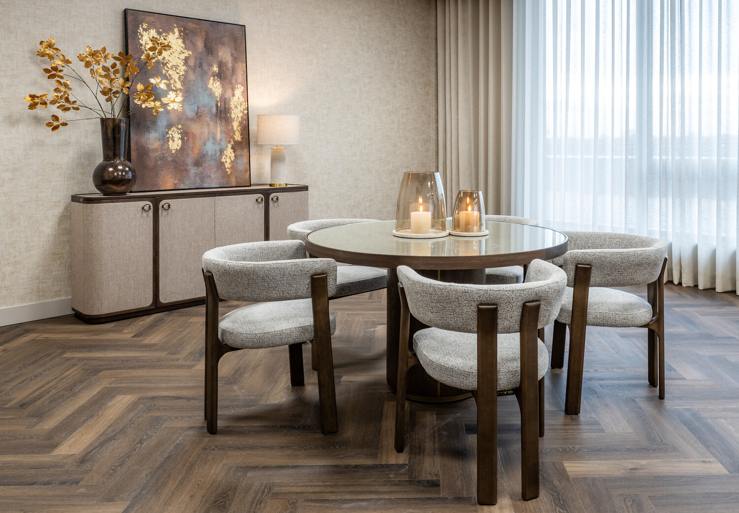 Richmond Interiors Dressoir Willox bruin eiken linnen 4 deuren