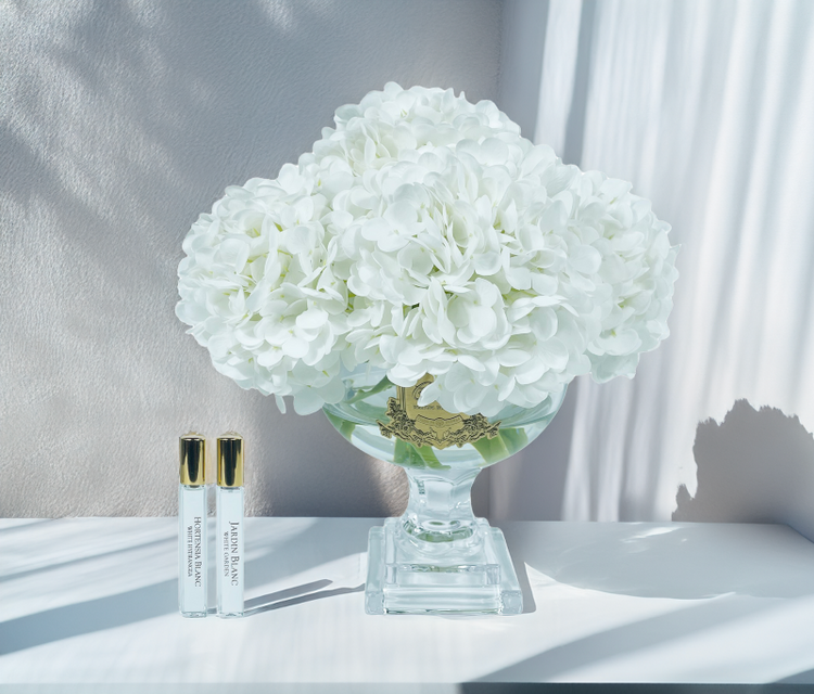 Côte Noire Luxury Provence Hydrangea Bouquet Medium White Gold Badge