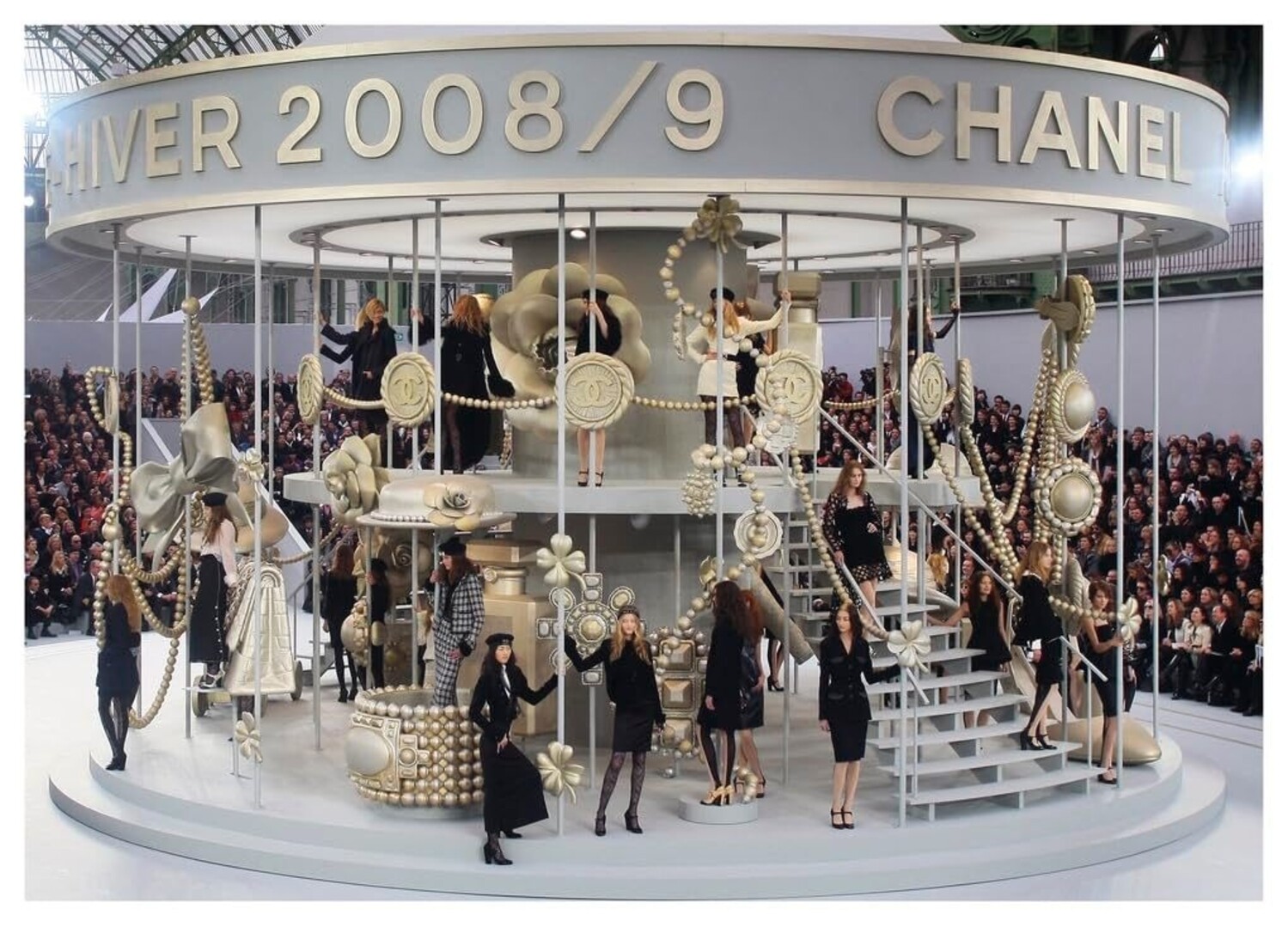 Koffietafelboek The Story of Chanel Gift Set