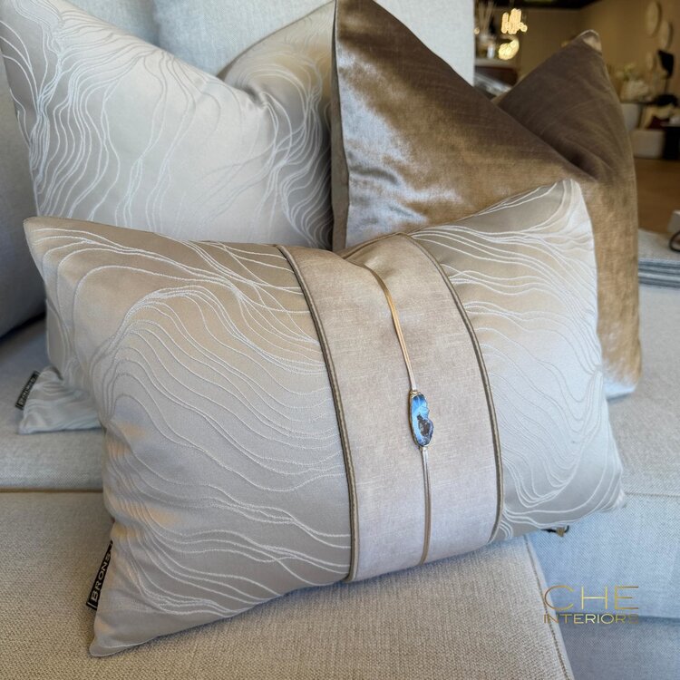 Brons interieur Sierkussen Peach stone 45x30 cm