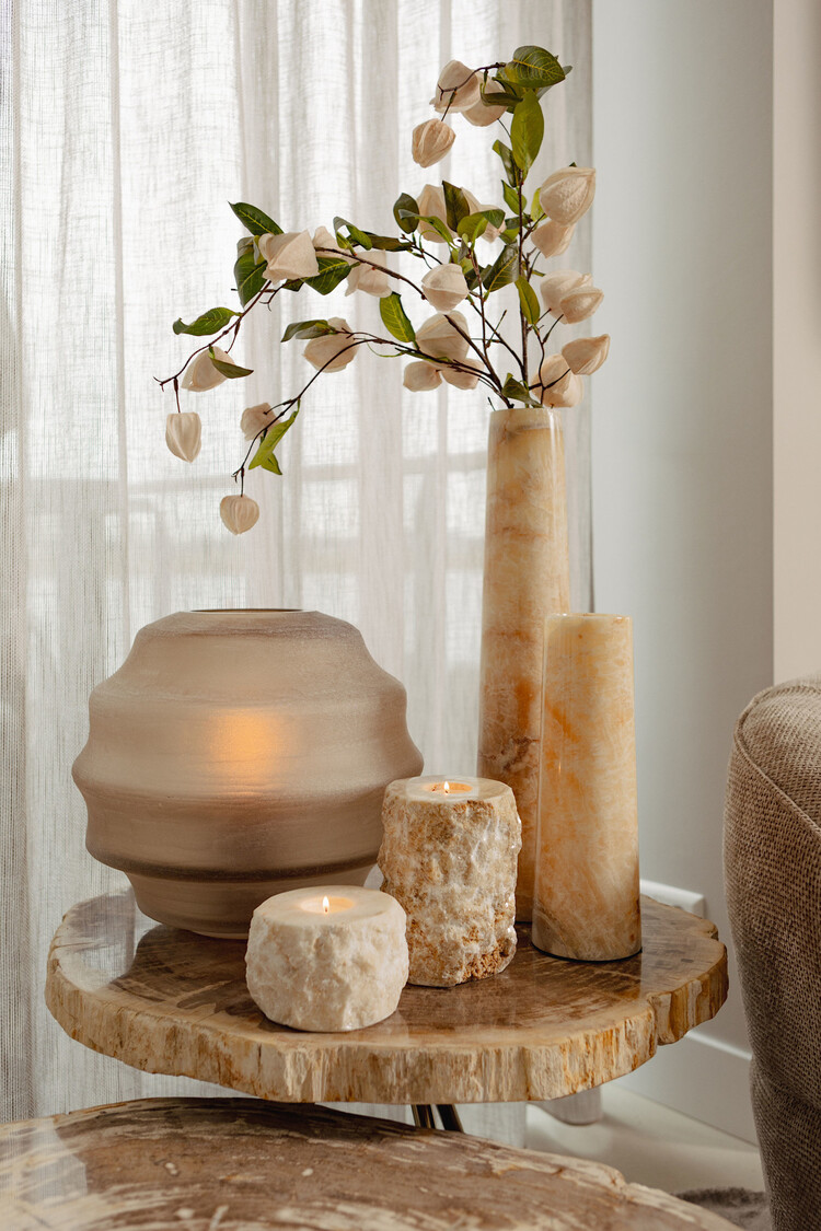 PTMD Collection Yustin Onyx Honey theelicht houder rond rough L