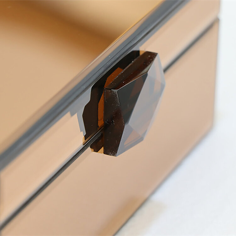 Richmond Interiors Opbergdoos Lins brown glas bruin