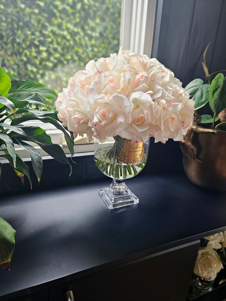 Côte Noire Luxury Versailles Pink Blush Rose Bouquet Gold Badge