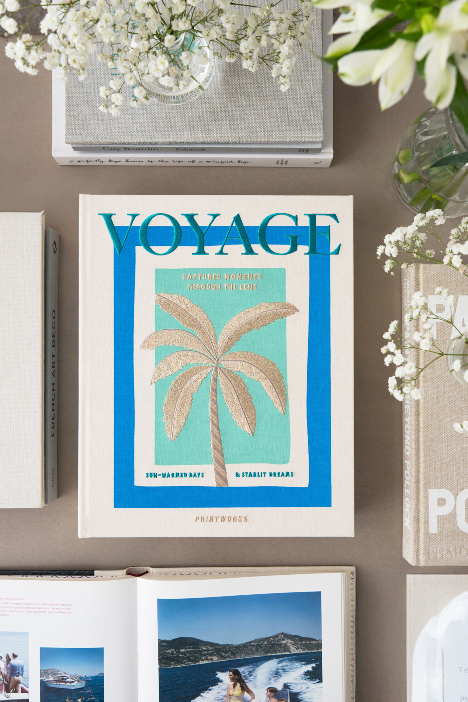 Koffietafelboek Voyage - geborduurd