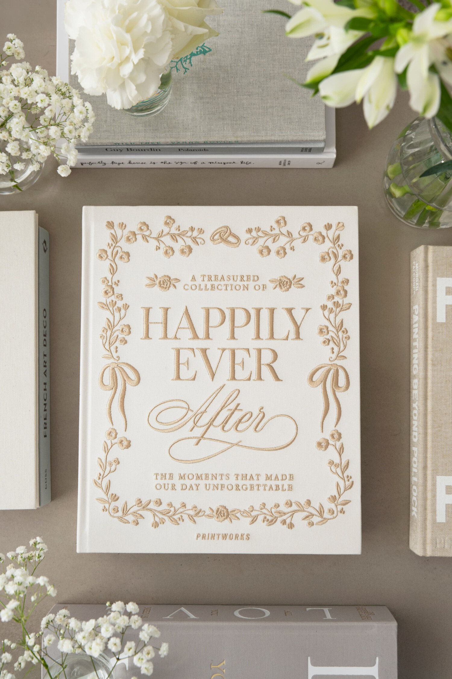 Koffietafelboek Happily Ever After - geborduurd