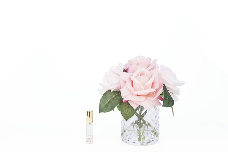 Côte Noire Luxury Herringbone Vase Mixed Pink Rose Buds Bouquet