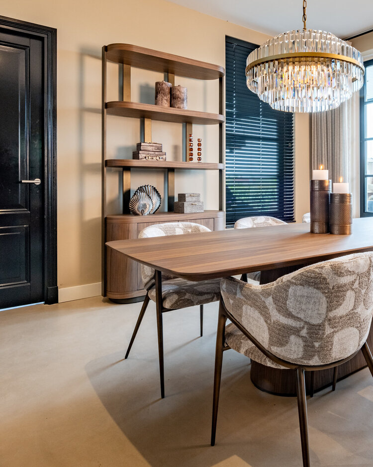 Richmond Interiors Eettafel Windsor Walnut Rechthoek Walnoot Fineer Bruin 230 cm