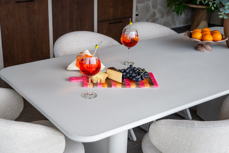 Richmond Interiors Outdoor eettafel Senza Light Beige 220 cm
