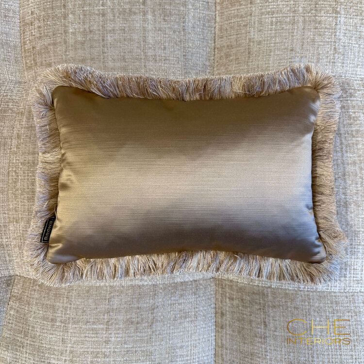 Brons interieur Sierkussen Elise shine fringe met franjes 45x30 cm