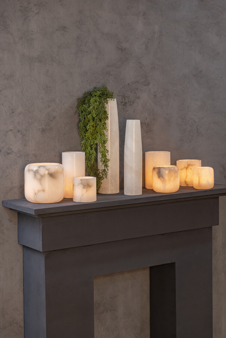 PTMD Collection Audin White Alabaster stone windlicht Small