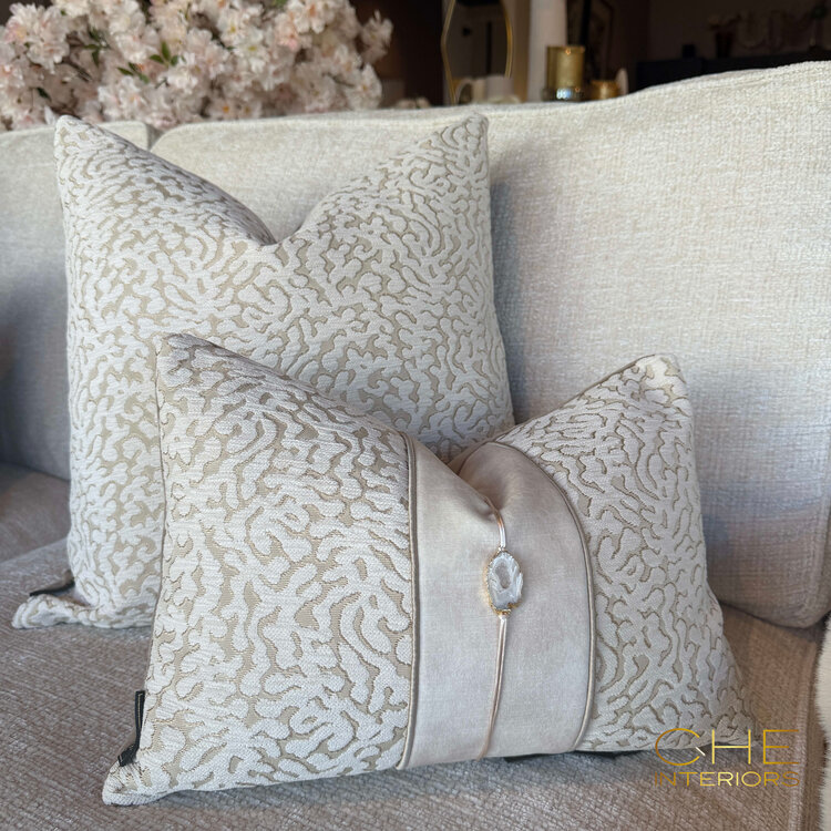 Brons interieur Sierkussen Julia 50x50 cm