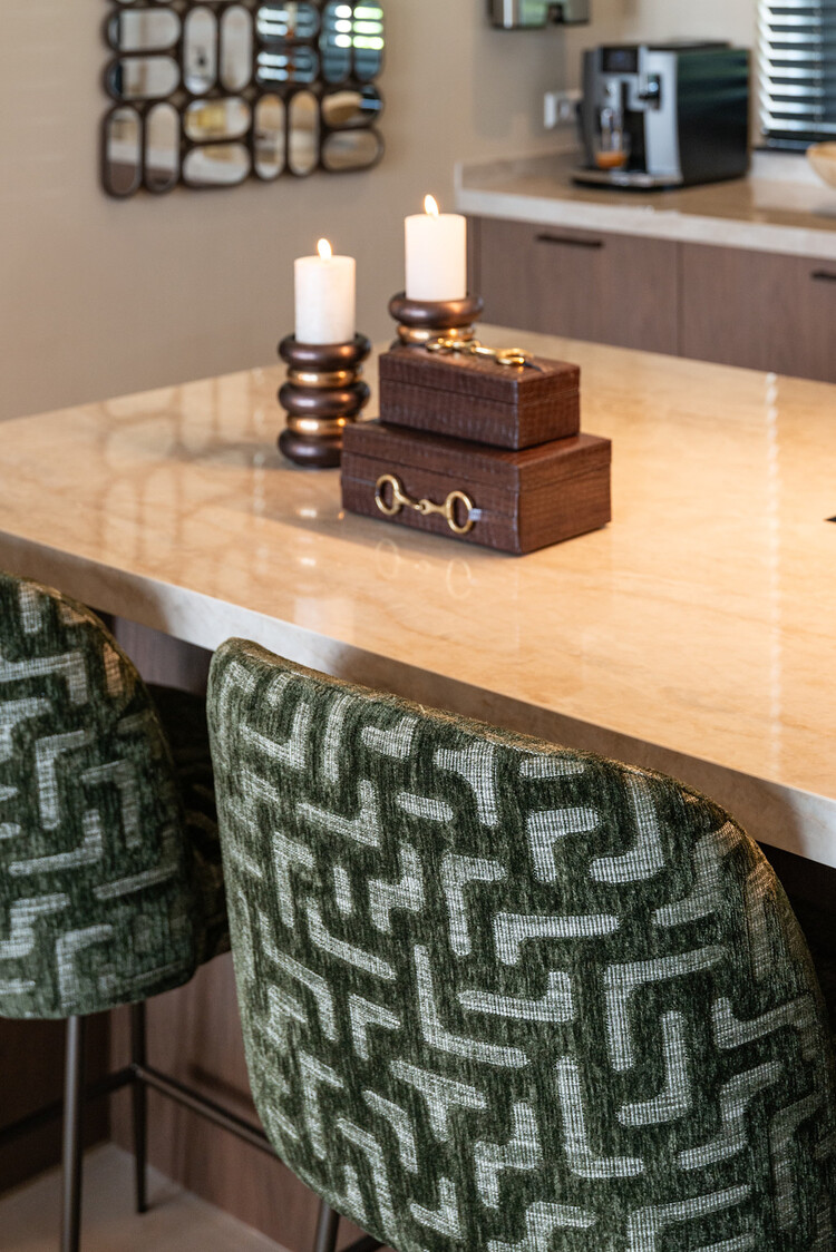 Richmond Interiors Counterstoel Pullitzer moss labyrinth