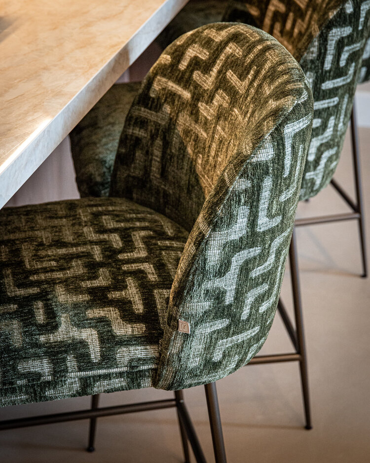 Richmond Interiors Counterstoel Pullitzer moss labyrinth