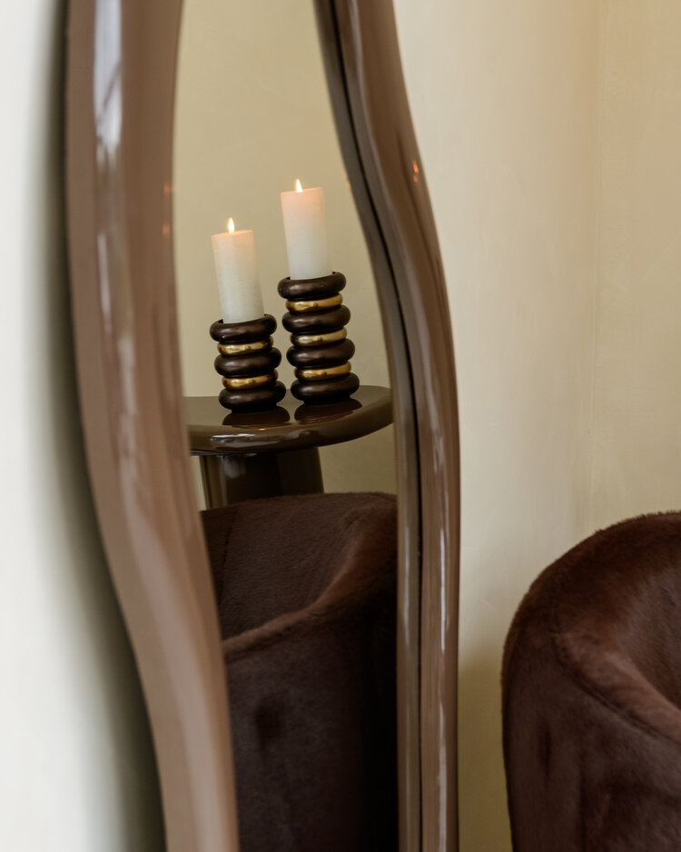 Richmond Interiors Lounge stoel Fauteuil Colmar chocolat fluffy draaibaar
