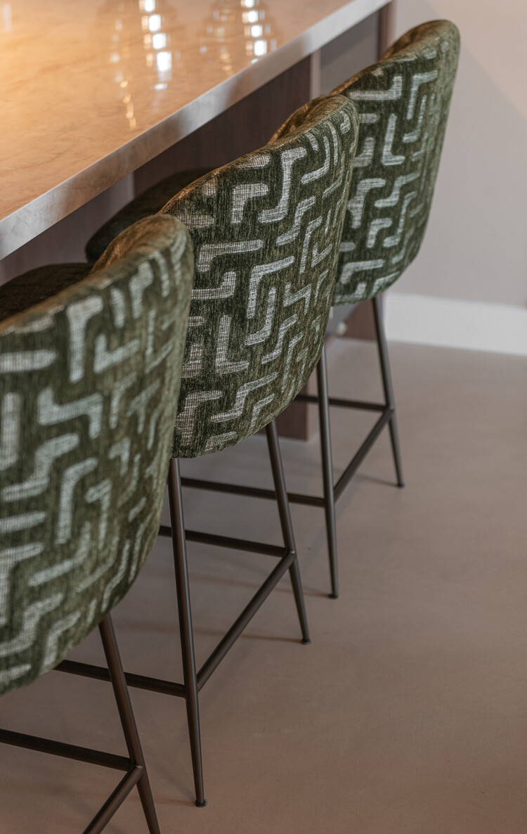 Richmond Interiors Counterstoel Pullitzer moss labyrinth