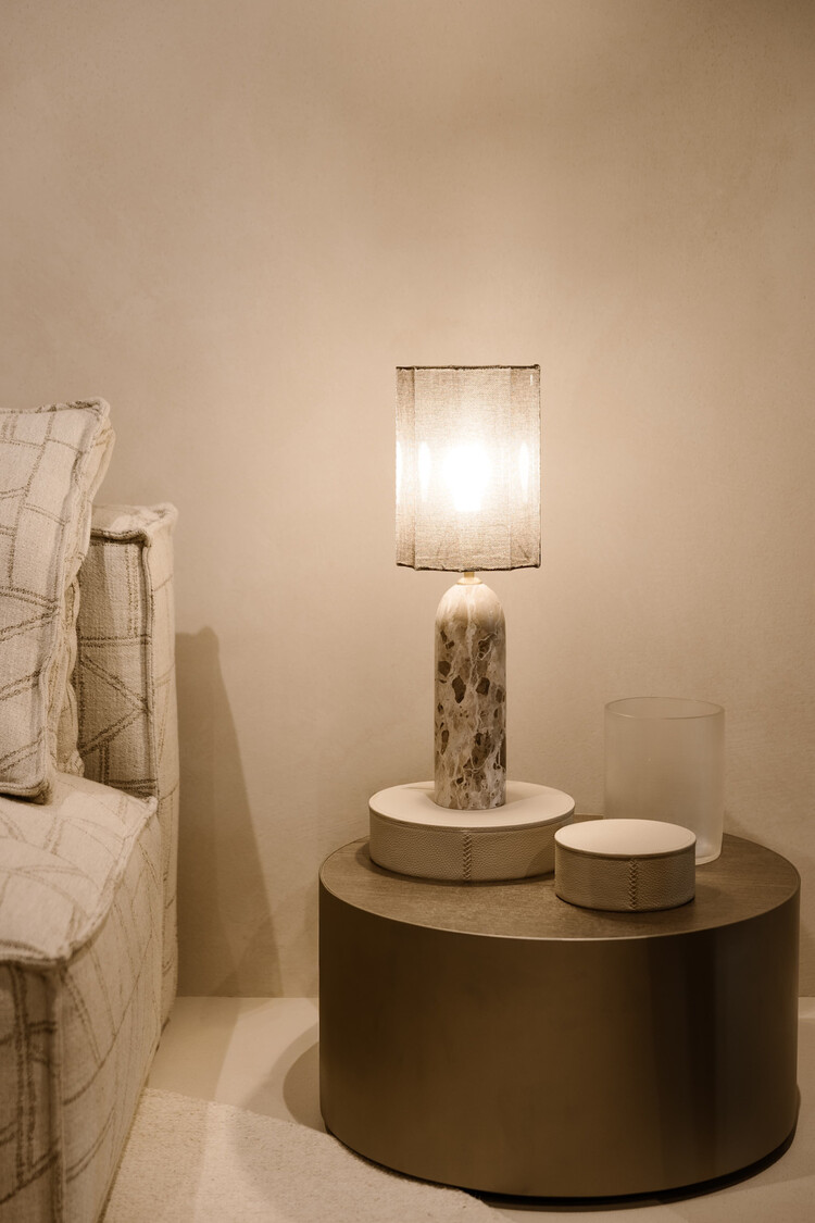 Chamada Opbergdoos effen leer rond Lauren medium beige
