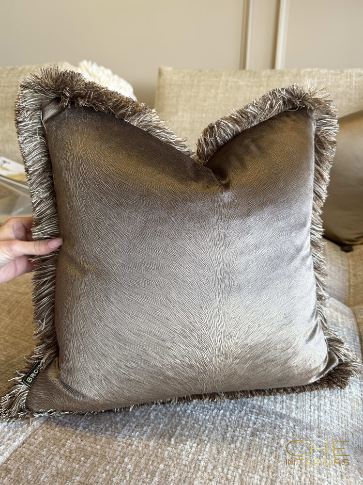 Brons interieur Sierkussen Embossed brown fringe met franjes 45x45 cm