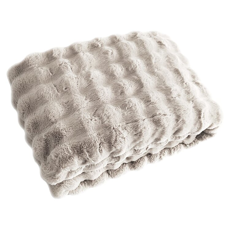 Richmond Interiors Plaid Cosy Fluff cream 200x300 cm
