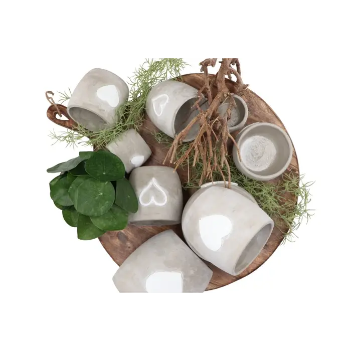Betonnen bloempot love amore 17x17x16cm
